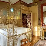 Hotel-musée Bagatelle Couette-café