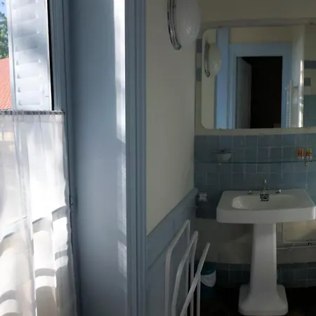 Hotel-musee Bagatelle 3* Irigny