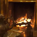 Hotel-musee Bagatelle فندق مبيت وإفطار