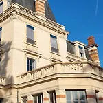Hotel-musee Bagatelle فندق مبيت وإفطار 3*