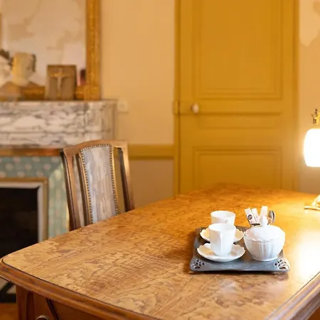 Hotel-musee Bagatelle Irigny