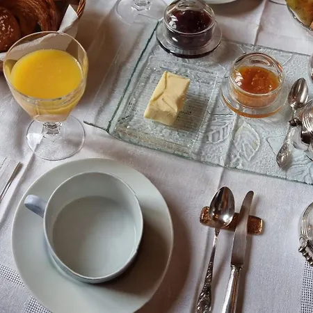 Frühstückspension Hotel-musee Bagatelle 3*