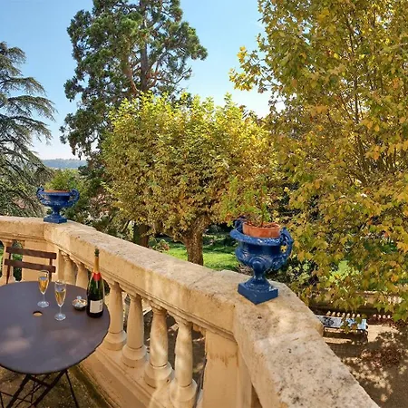Bed & Breakfast Hotel-musée Bagatelle